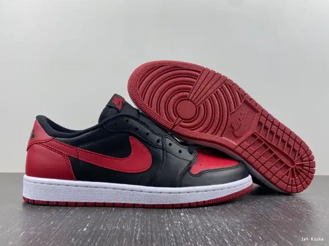 1st Kicks Shoes 705329-001 Jordan Air Retro Bred 1 Low 0522